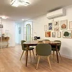 Creatividad Y Personalidad En Centro De Alicante