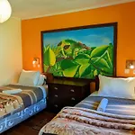 Lawns Hotel