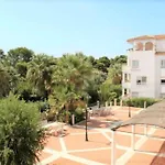 Beautiful 2 Bed Apartment On Villamartin Plaza