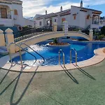 Casa Chloe, Urbanizacion Privada