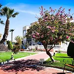 Apartament Z Duzym Tarasem Na Pieknym Osiedlu