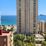 Gerona Apartment On The Strip With Pool & Parking