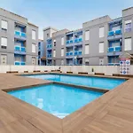 082 Apartamento Moderno Con La Piscina Y Wifi Gratis
