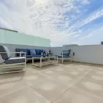 Lovely Home In Alicante With Wifi