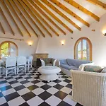Villa Ortembach- Plusholidays