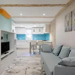 Bonita Casa En Urbanizacion Privada Muy Cerca Del Mar Y De Alicante