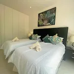 Modern 4 Bed Villa With Pool At Las Colinas Lc1