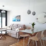 Luxury Apartment Infinity View