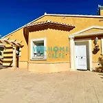 Vistalmonte Villa Comoda Con Piscina Privada