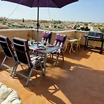 Casa Ana & Peter / Zeniamar