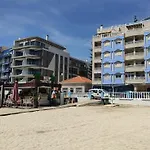 La Playa Blanca 1 Orbiplaya, Pool, Beach Front, Wifi