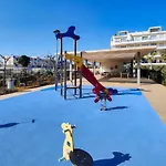Marina Real I