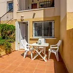 He Sunny Terrace B