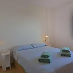 Family Apartment With Sea View By Nras