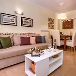 Apartment La Isla-13 By Interhome