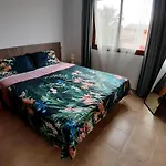 Urban Altos Del Sol