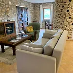 Private Apartment In Historic Country Estate