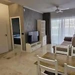 Modern 3 Bedrooms Apartment