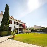 Great Home With Ac, Pool And Bbq