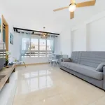 Paseo De La Brisa Holiday Nest