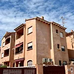2Bdr Apartment 0.9M From Beach