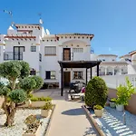 Cb Living - Family Holiday Home In Punta Prima