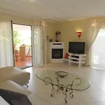 Villa Ambiente Para 8 Personas