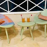 Beautiful Studio Two Steps To The Beach