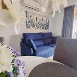 Lasstory Apartment