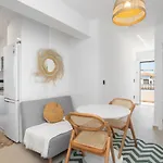 Duplex En Planta Alta Con Vistas Al Mar Y Acceso Piscina