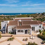 Villa Ayora