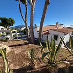 Villa 3 Chambres Avec Piscine A 3Km De La Plage