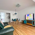 Martin'S Place