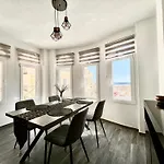 Apartamento De Lujo Con Piscina Y Vistas Al Mar En Torrevieja