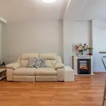 Bright Apartment Torrevieja + Pool