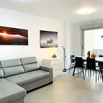 Magnifico Apartamento De Planta Alta La Isla