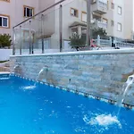 Elvirahome.Com -Avenida De Corinto La Mata