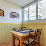Lovely Apartment In Alacant With Wifi