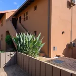 San Lameer Villa 10415 - 2 Bedroom Classic - 4 Pax - San Lameer Rental Agency