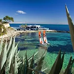 Villa Baobab - Plusholidays