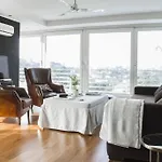 Luxury Apartment With Stunning Views