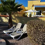 Casa Lily Urb La Marina