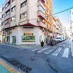 Authentic Alicante: Central Flat Near The Beach