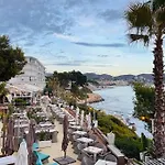 Luxe Appartement Op 50 Meter Van Zee In Moraira