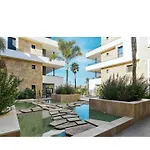 Fancy Apartment In Flamenco Village