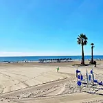 Los Naufragos - Close To The Beach Apartment In Torrevieja