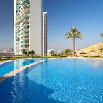 36Th Floor - Highrise Apartment With Private Terrace & Amazing Sea Views