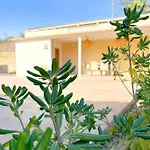Villa Mediterranea Con Piscina Privada