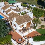 Villa Monte Feliz By Interhome