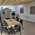 Magnifico Adosado Con Piscina Y Barbacoa